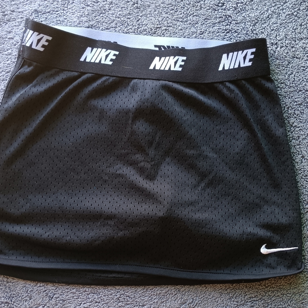 Nike Girls Size 6m skort